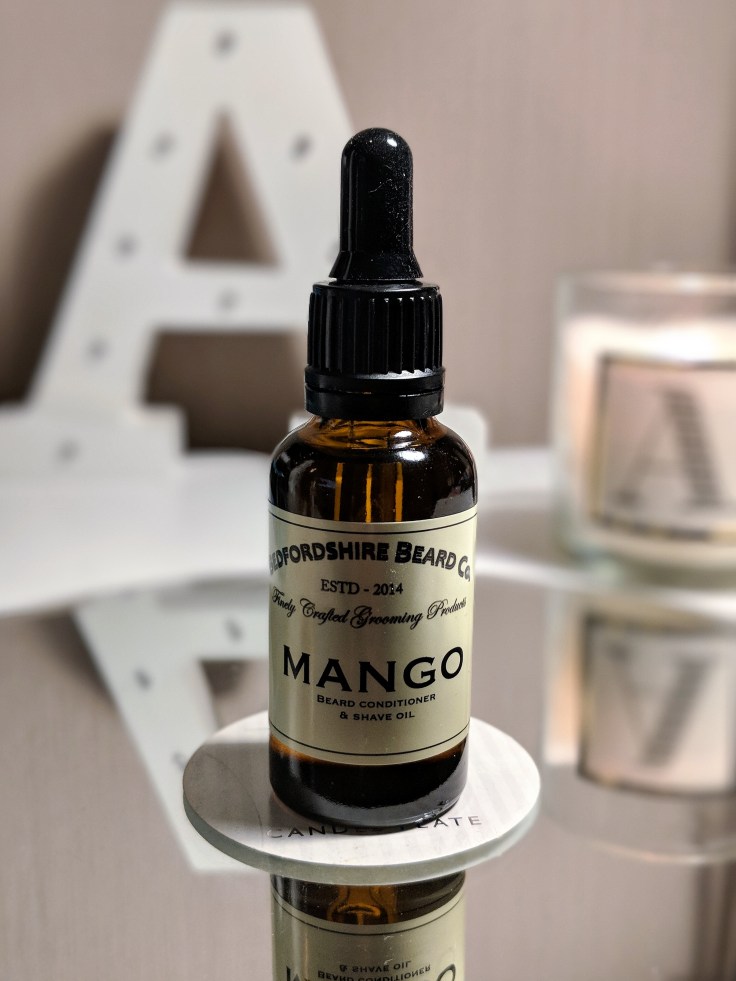 00100dPORTRAIT_00100_BURST20180116175357009_COVER