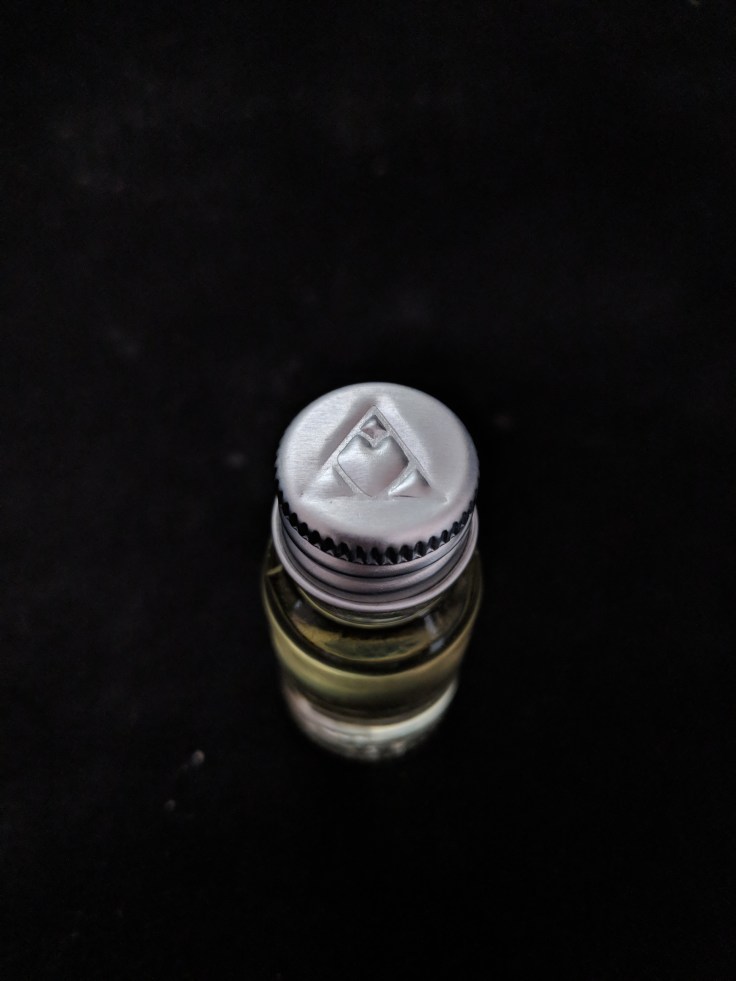 Maker:0x4c,Date:2017-11-1,Ver:4,Lens:Kan03,Act:Lar01,E-Y